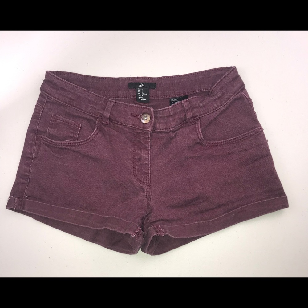 H&M mini short  size 4 cuffed hem distressed